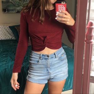 Maroon twist top